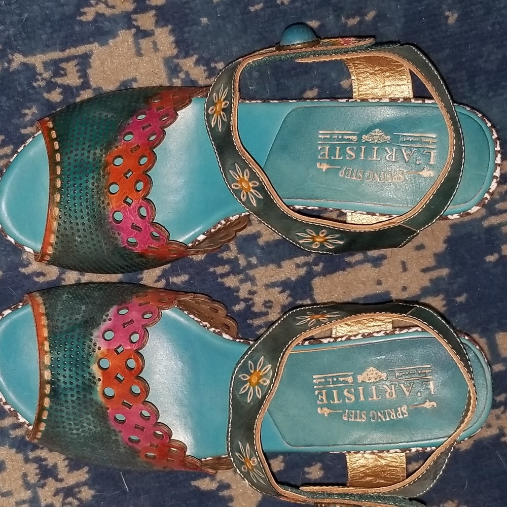 L'artiste heels